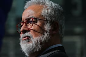 Tribunal rechaza solicitud de defensa y Luis Hermosilla debe seguir en prisión preventiva