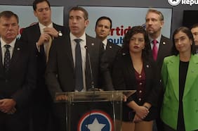 Republicanos pide al Ejecutivo poner “discusión inmediata” al proyecto de “Escuelas Protegidas” y carga contra el PC