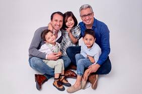 Familia es con quien compartes: dos papás revelan su receta de unión y felicidad