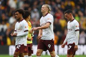 Erling Haaland responde a las críticas por su juego: “Los demás hablan mucho con la boca, yo lo hago con los pies”