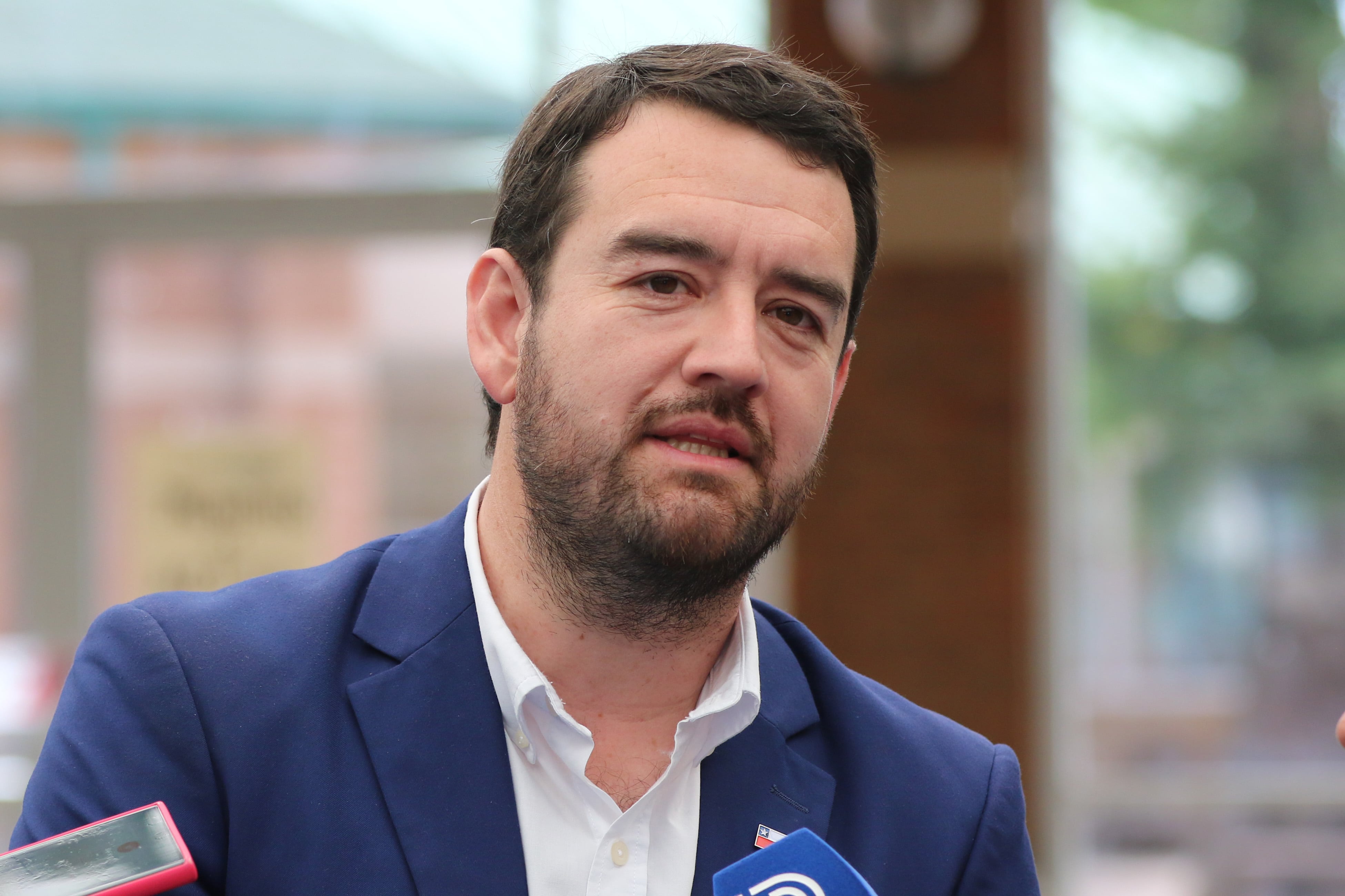 Tribunal declara admisible querella por administración desleal contra exgobernador de La Araucanía