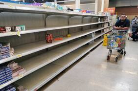 Supermercados restringen compras y aseguran abastecimiento