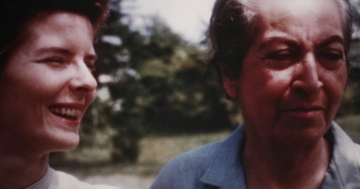 “Gabriela Mistral vivió con intensidad la pasión y el duelo”: llega al streaming el documental Locas Mujeres