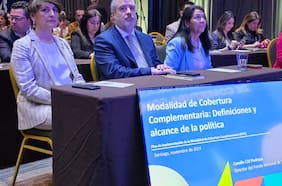 Cómo la Modalidad de Cobertura Complementaria en Fonasa pasó de gran apuesta de Boric a un fracaso licitatorio