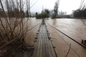 Activan mensajería SAE para evacuar sectores de Concepción por amenaza de desborde del río Andalién