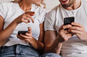 El amor se comparte… y la información que importa también: Suscripción 2X1 en La Tercera