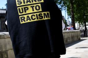 Terminar con la discriminación: el fenómeno global detrás del cambio de “Negrita” a “Chokita”
