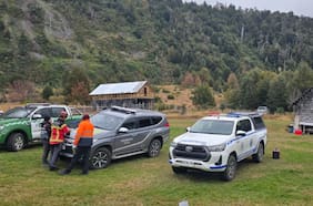 Continúa búsqueda de hombre de 66 años extraviado en el sector Laguna Azul del Parque Nacional Villarrica