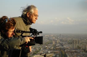 “Estábamos planeando su viaje a Chile”: productora de Patricio Guzmán revela filme inconcluso