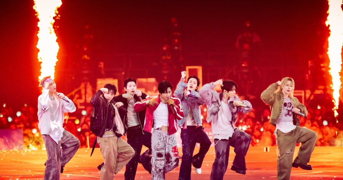 Conciertos de BTS en el Estadio Nacional se mantienen tras tormentas en Ñuñoa