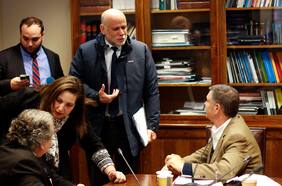 Reforma electoral: veto presidencial sortea primera valla en el Senado, pero persisten dudas en la Cámara