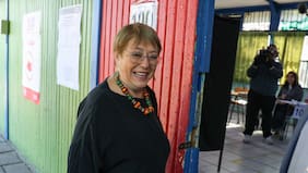 Bachelet a la ONU: los acercamientos de la Cancillería con la oposición y la molestia en la derecha por su gesto a Jara