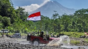 Nuevo balance de víctimas tras terremoto de magnitud 7,7 en Indonesia: fallecidos aumentan a 38