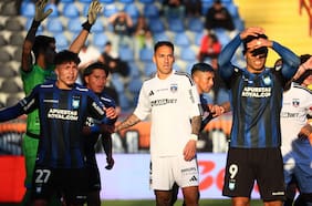 Javier Correa arremete contra Nicolás Gamboa tras la derrota de Colo Colo ante Huachipato: “Siempre que nos toca, nos caga”
