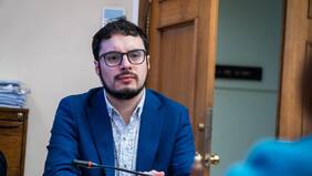 Sáez (FA) sobre Socialismo Democrático: “Es importante que esos partidos en declive se unan para tener fuerza o caen en irrelevancia”