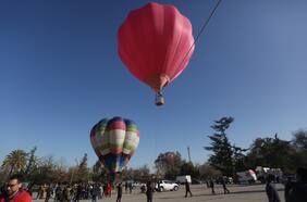 ¿Por qué hubo globos aerostáticos volando sobre Santiago?