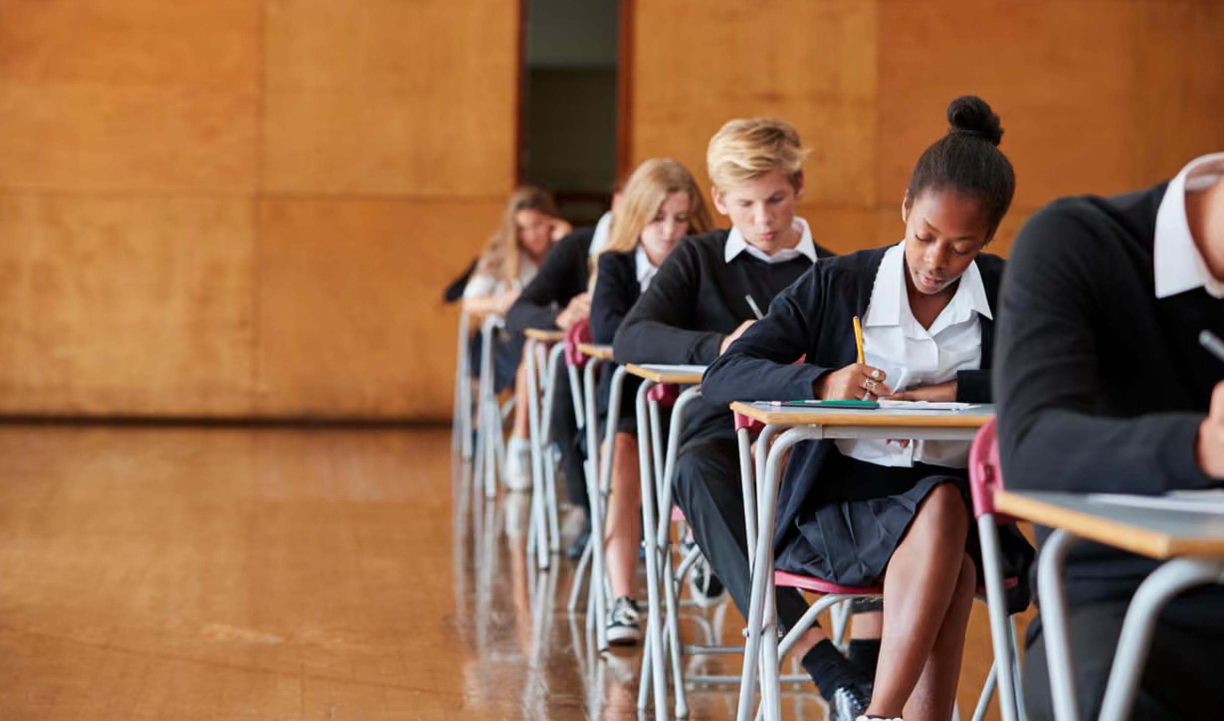La reforma educacional de Burnham en Inglaterra: más enseñanza técnica adaptada a las necesidades de las empresas locales