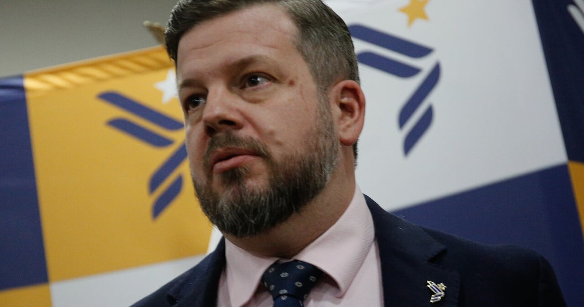 Tribunal Constitucional rechaza requerimiento contra Johannes Kaiser por declaraciones sobre el golpe de Estado