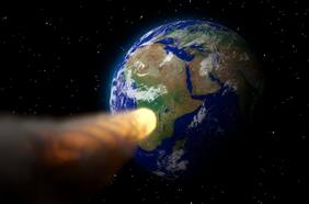 Asteroide del porte de un camión “rozó” Sudamérica: ¿Qué podría provocar una colisión con la Tierra?