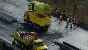 Actualizan estado de la autopista donde fue explosión de camión tras 17 horas de labores para despejar las vías
