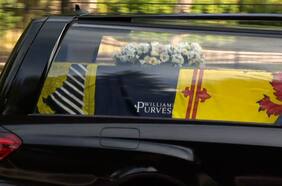 Así fue la salida del cortejo fúnebre de la Reina Isabel II desde el palacio de Balmoral