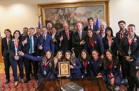 La Cámara de Diputados rinde homenaje a las Diablas por la clasificación al Mundial de 2026
