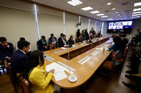 Bellolio revela que uno de los estudiantes detenidos por incidentes en Liceo Lastarria manifestó que “le pagaron”
