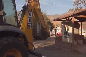 Foco de “graves incivilidades y delitos de alta complejidad”: demuelen mausoleo en plaza de Lampa