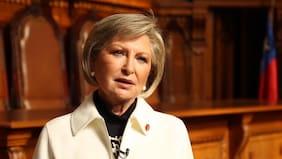 PDI incautó escopeta no regularizada en domicilio de exsuprema María Teresa Letelier