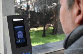 Se eleva la tensión en Campus Juan Gómez Millas de la U. de Chile por nuevo control biométrico facial y dactilar