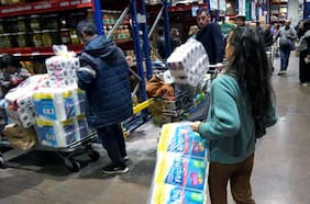 Esta es la restricción de horario para chilenos al comprar en supermercados de Argentina