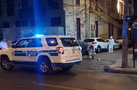 Hombre fallece tras recibir múltiples disparos mientras circulaba por barrio Franklin