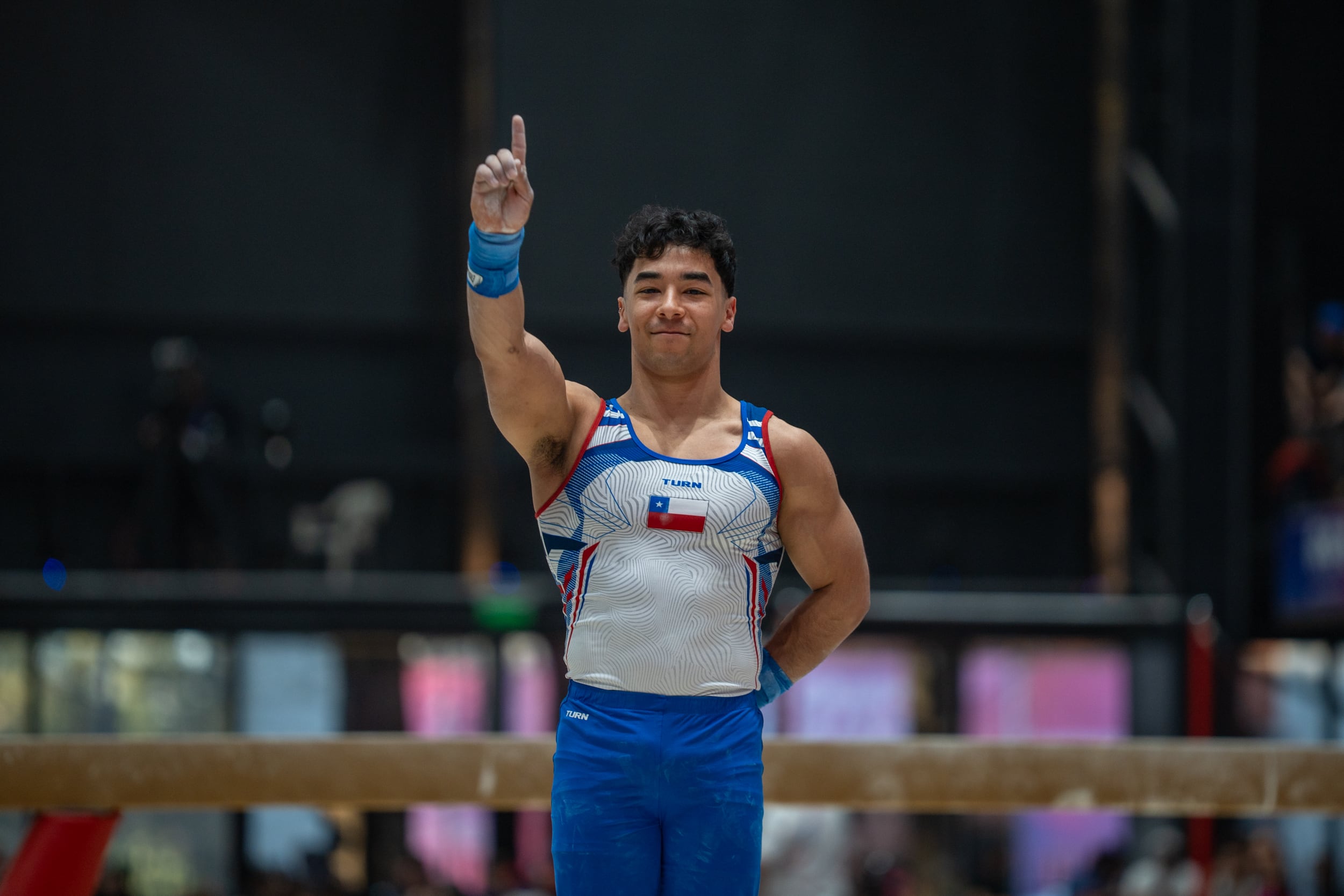 Joaquín Álvarez se sube a lo más alto con un oro en la gimnasia y Kristel Köbrich suma una medalla de plata en los Odesur