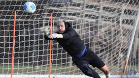 “Tiene que hacer la solicitud y ver qué sucede”: Médico de FIFA se abre al retorno de Cristóbal Campos al profesionalismo