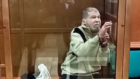 Rusia libera a estadounidense que estuvo preso durante cuatro años tras ser acusado de trabajar como mercenario en Ucrania