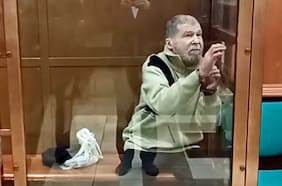 Rusia libera a estadounidense que estuvo preso durante cuatro años tras ser acusado de trabajar como mercenario en Ucrania