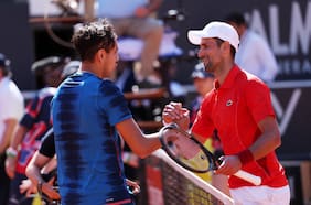 “Es el peor rival posible; su kriptonita”: la reacción de la prensa europea al choque entre Tabilo y Djokovic en Atenas