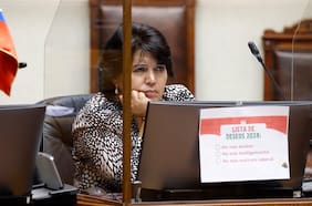 Yasna Provoste arremete contra secretario del Senado: “Bajo su conducción se ha roto el clima de respeto”