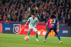 Dónde ver y a qué hora juegan el Betis de Manuel Pellegrini contra el Barcelona por la Liga de España
