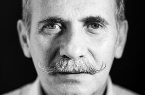 El autoexilio de Grubessich