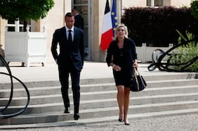 Ultraderecha francesa advierte a Macron que bloquearía un gobierno de izquierda