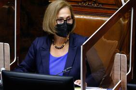 Adriana Muñoz sobre proyecto para adelantar elecciones presidenciales: “No estoy de acuerdo en alterar el Estado de Derecho, en alterar la democracia”