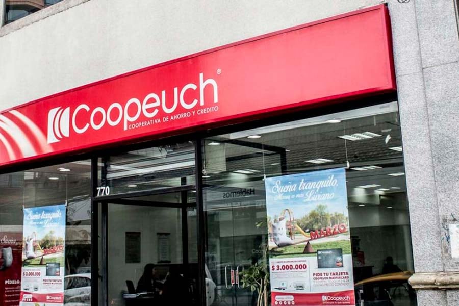 La inédita condena que logró la fiscal Chong en contra de dos funcionarios de Coopeuch que ocultaron millonarios sobregiros