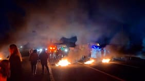 Vecinos de Tiltil protestan con barricadas por transformación de Punta Peuco