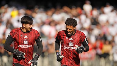 Guardameta de Huachipato se mete en la disputa del arco de Colo Colo: “Tuvo que haber jugado Maureira”