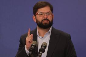“Su ejemplo y memoria nos inspiran hoy”: Presidente Boric tras anuncio de galería en homenaje a exministros del Interior de Allende
