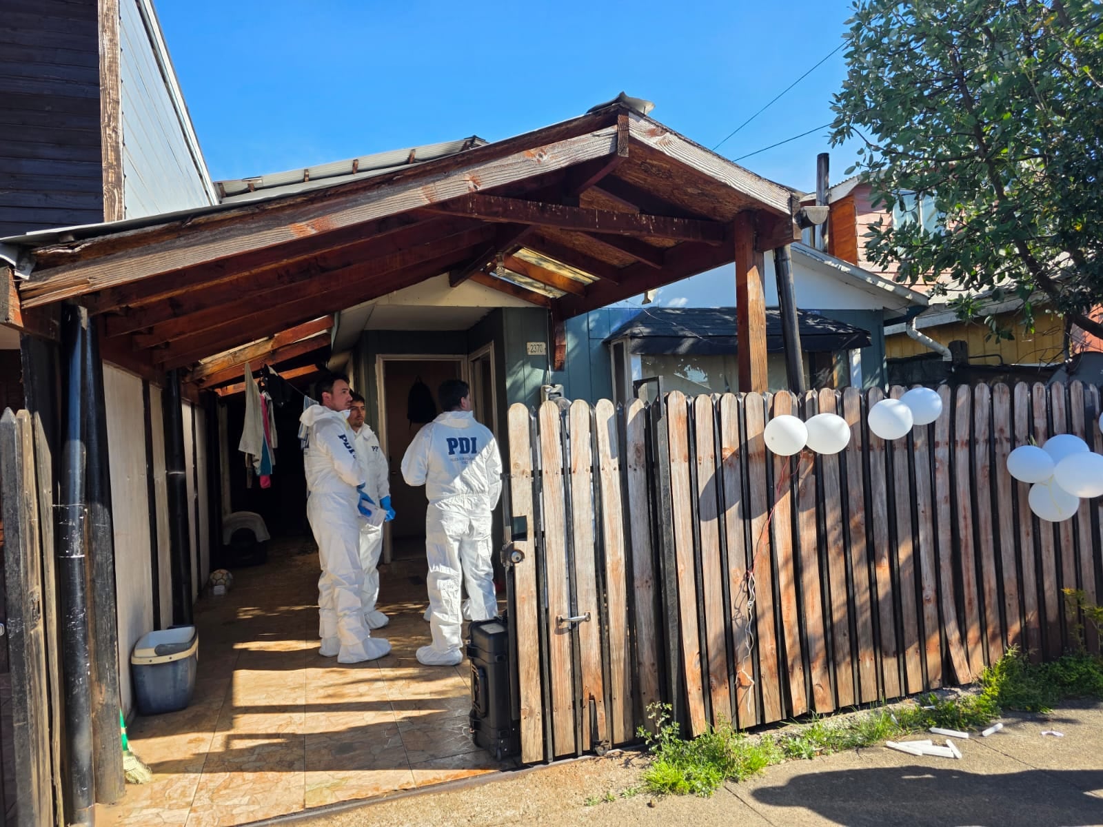 Detienen a hombre por presunto femicidio de su pareja y homicidio de su hijastra de 15 años en Villarrica