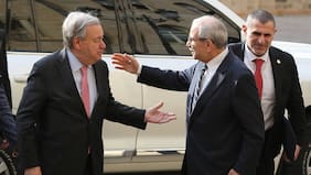 El primer ministro libanés advierte a Guterres del “riesgo de anexión” del sur de su país por parte de Israel