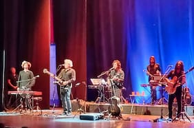 Beatlemanía llega a Teatro Coliseo y marca el inicio de la celebración de sus 35 años de carrera