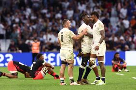 Inglaterra sufre para vencer a Fiji y sella su paso a semifinales del Mundial de Rugby